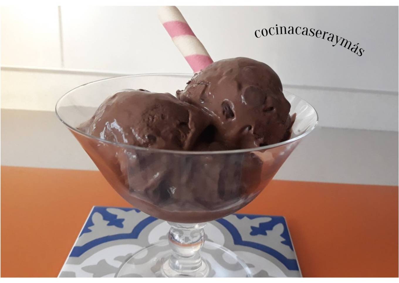 Helado de chocolate -sin azúcar-