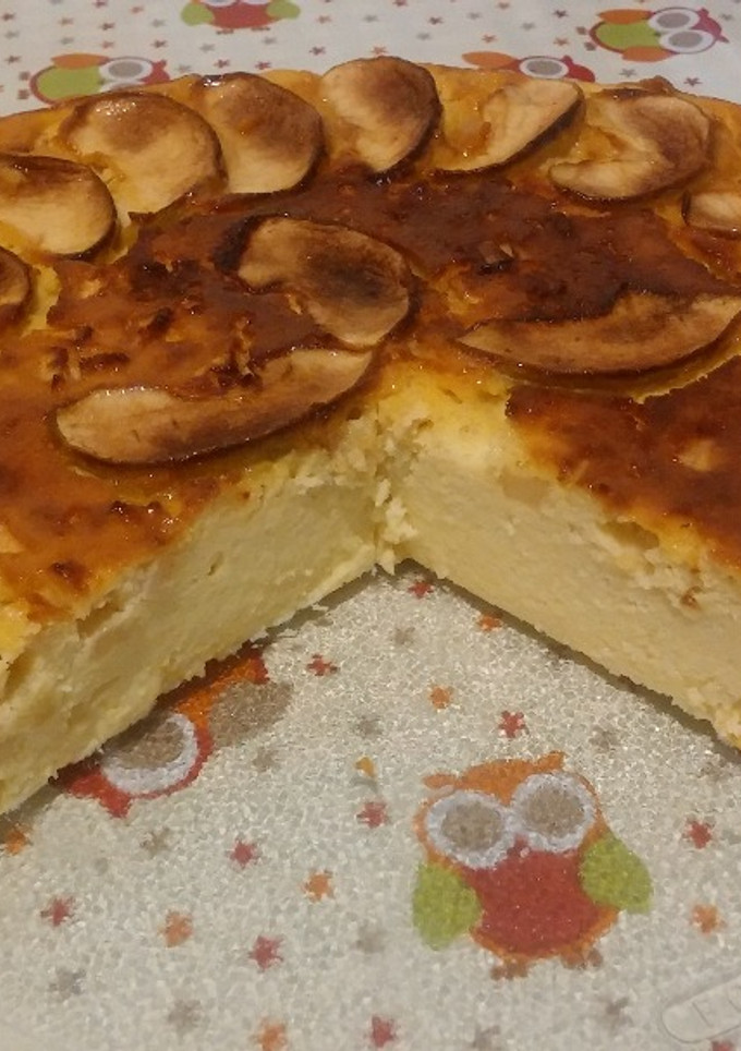 Una foto de Torta de Manzana y Ricotta, rápida y fácil