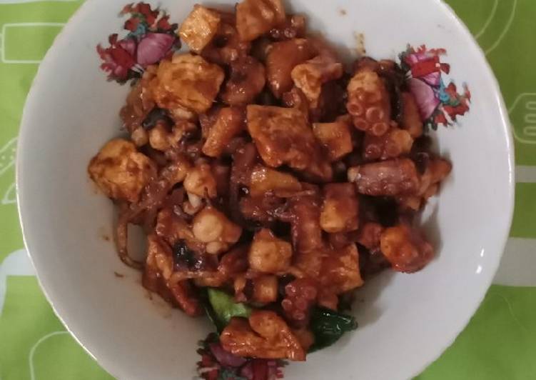 Gurita Balado