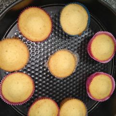Orange cup cakes A picture of Orange cup cakes.