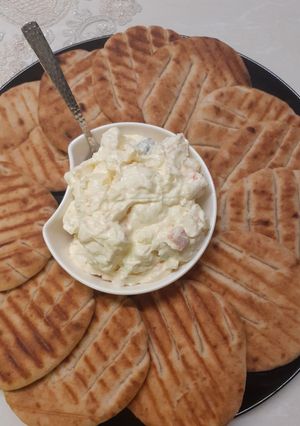 Φωτογραφία της συνταγής Ντιπ Ρώσικης σαλάτας με πιτάκια