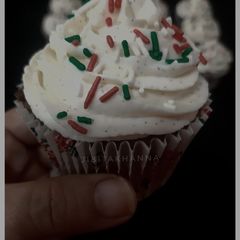 Chocolate cupcakes with Cream cheese whipped cream frosting A picture of Chocolate cupcakes with Cream cheese whipped cream frosting.