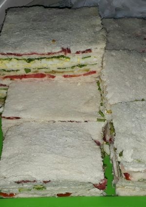 Una foto de Sándwiches de miga caseros