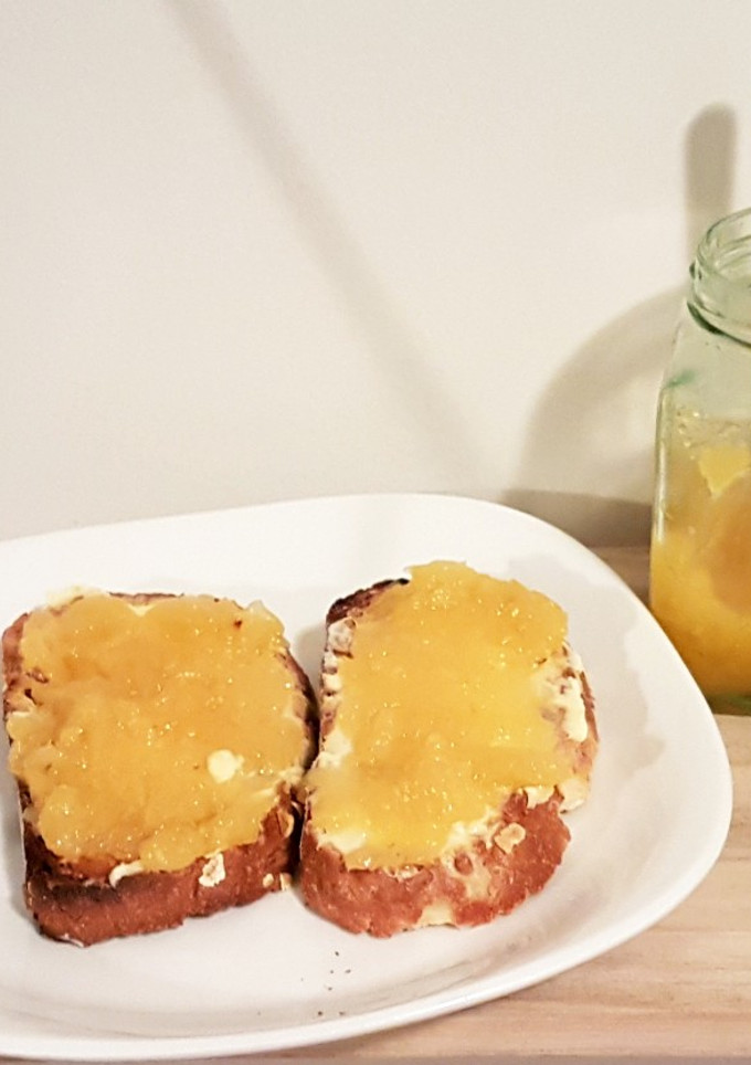 Una foto de Mermelada de piña y coco