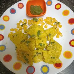 A picture of Makai Na Dhokla.