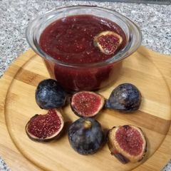 Fig sauce A picture of Fig sauce.