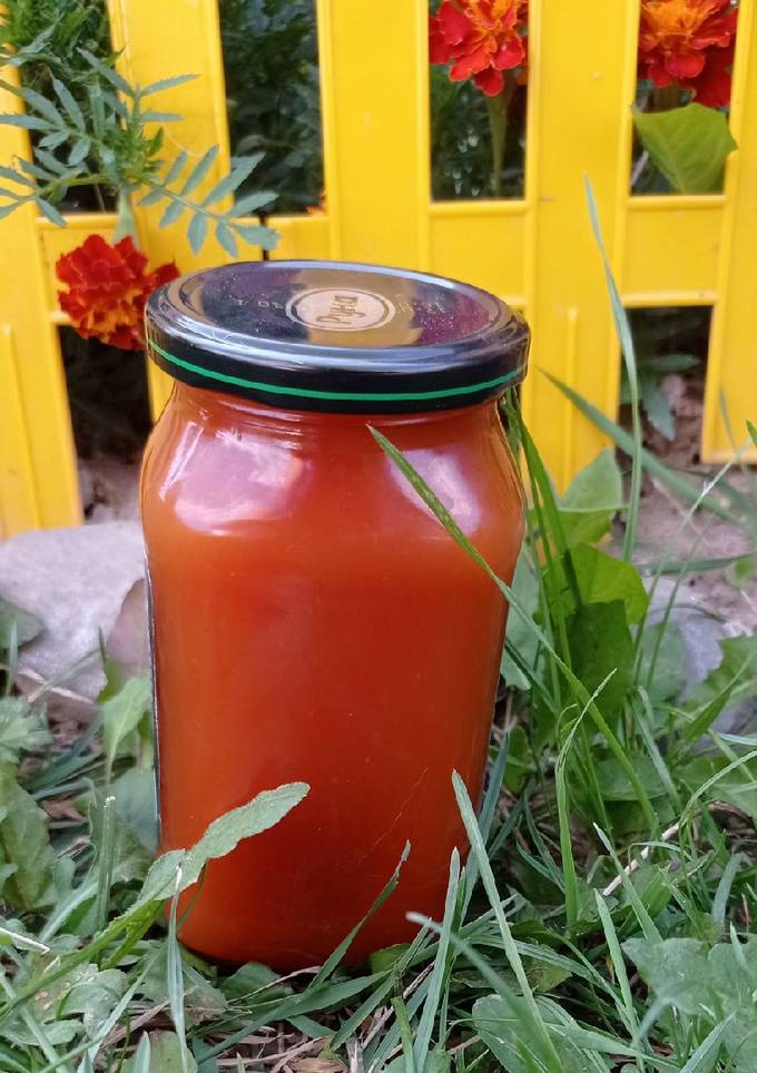 Пряний томатний соус