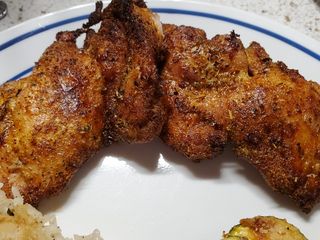 Crispy Air Fryer Chicken Thighs