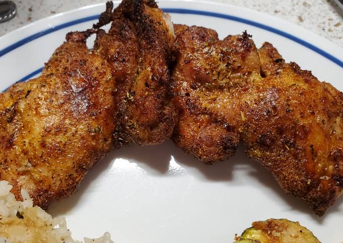 Crispy Air Fryer Chicken Thighs