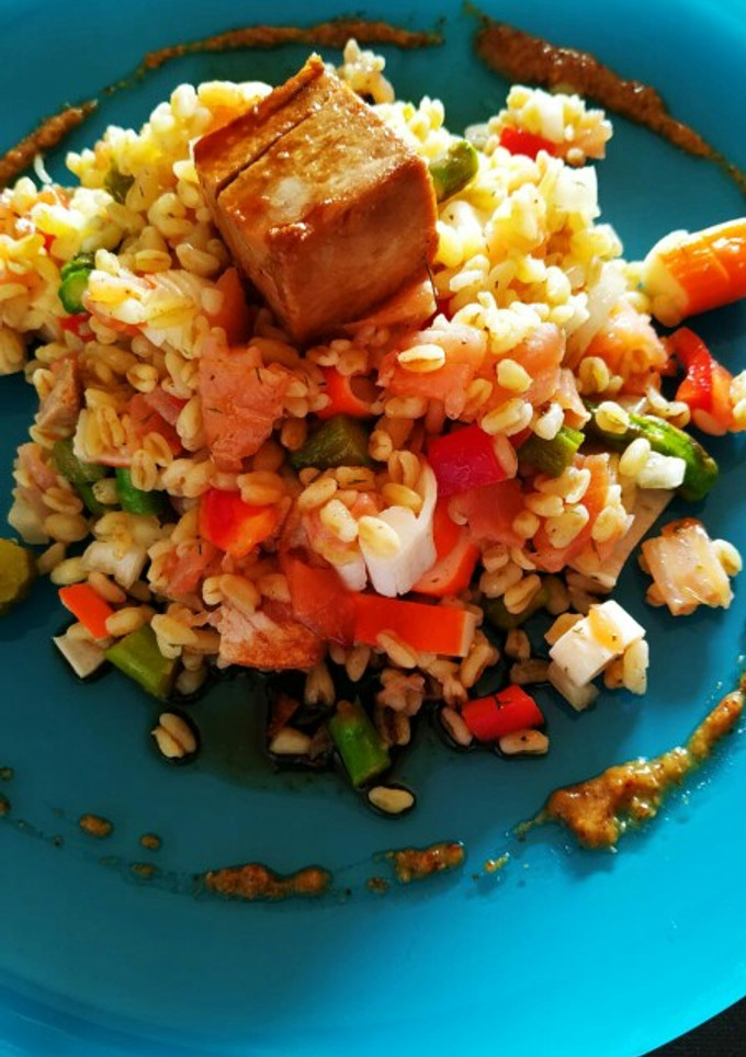 Una foto de Ensalada tibia de trigo