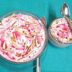 A picture of 🌹Rose & Almond Greek Yogurt Shrikhand 🌹.