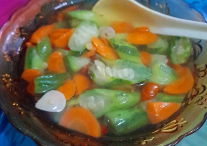 Cara Gampang Membuat Sayur bening oyong wortel Anti Gagal