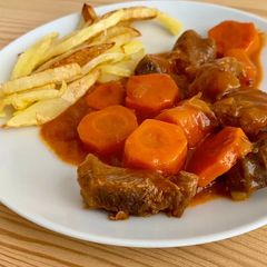 A picture of Braised Beef in Pressure Cooker.