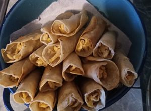 Una foto de Flautas de pollo