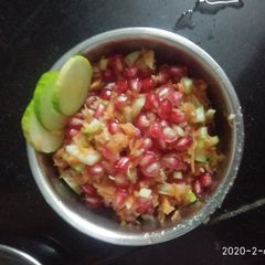 A picture of Pomogranate Salad.