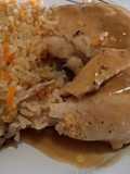 Pata muslo al Jerez con arroz integral y zanahoria
