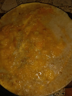 Una foto de Postre helado de mango..😁🙋♀️🥰