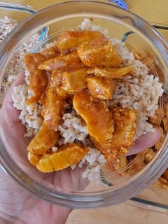 Indiai csirkeragu rizzsel recept fotója