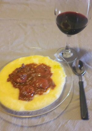 Una foto de Polenta a la Calabresa