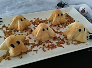 Foto principal de Fantasmitas de oblea de empanadilla (rellenos de ensaladilla rusa)