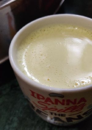 A picture of Turmeric milk.