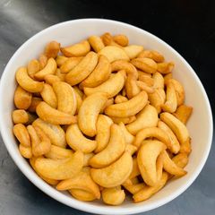 Halfmoon snacks (chinchin) A picture of Halfmoon snacks (chinchin).