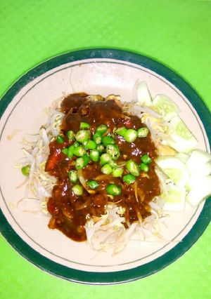 Foto resep Tahu petis telor ala mirza