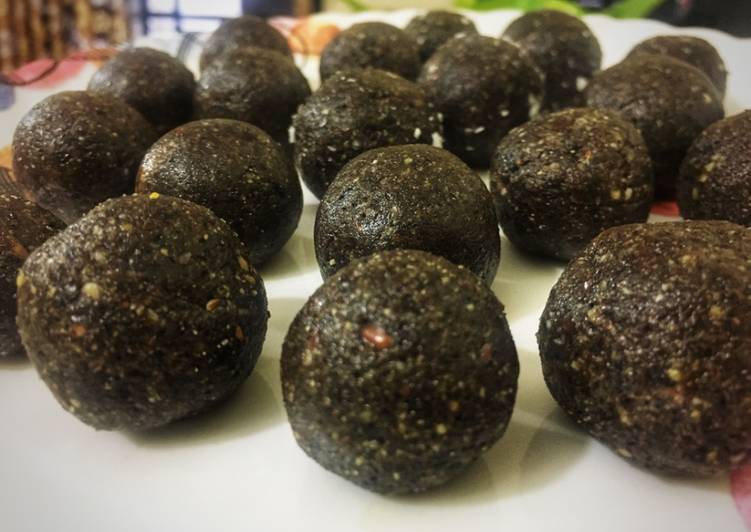 Step-by-Step Guide to Prepare Homemade Multiseed Balls
