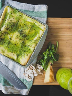 Una foto de Lasagna vegetariana con pesto