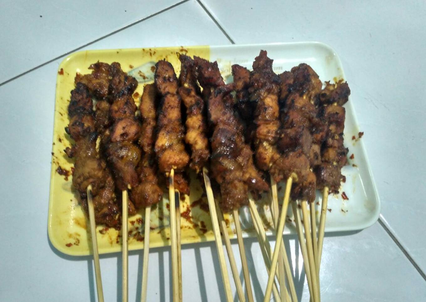 Sate babi pedas manis
