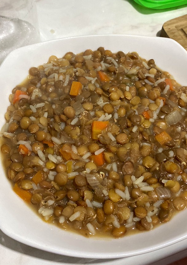 Una foto de Lentejas con Arroz