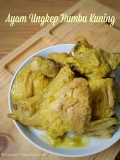 Foto resep Ayam Ungkep Bumbu Kuning