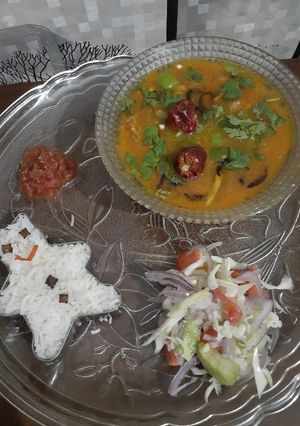 A picture of Beef & Daal.