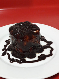 Una foto de Yogurt con Salsa de Chocolate Philippe
