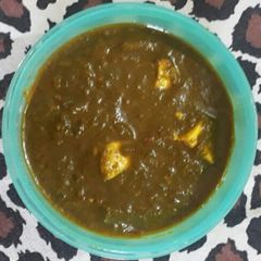 A picture of Palak Paneer.