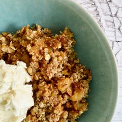 A picture of Caramel Apple Crumble.