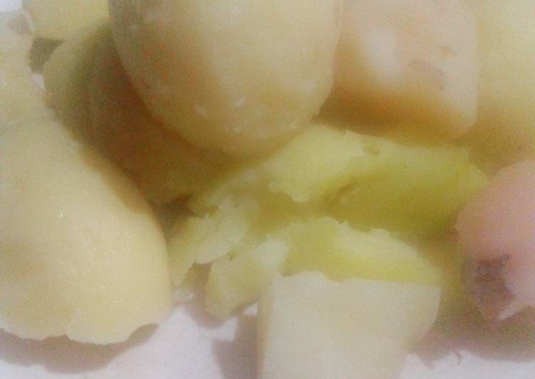 Boiled potatoes