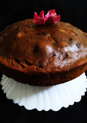 চকোলেট এন্ড ড্রাই ফ্রুট কেক (chocolate and dry fruit cake recipe in Bengali) রেসিপির প্রধান ছবি