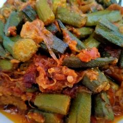 A picture of Masalaydar Dahi Bhindi.