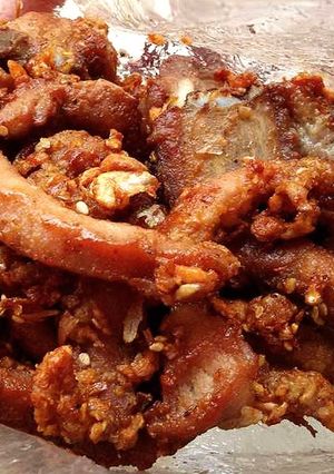 รูปของ หมูทอดกระเทียม
