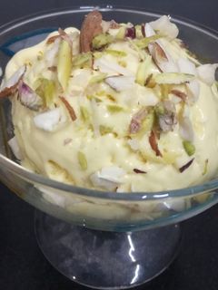 મેંગો આઈસક્રીમ (mango ice cream recipe in Gujarati) રેસીપી મુખ્ય ફોટો