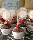 Strawberries Chocolate Cupcakes-草莓巧克力杯子蛋糕 ❤!!!