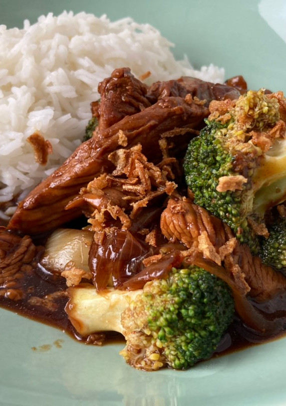 Una foto de Stir-fry de pavo con brócoli