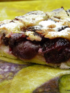 Una foto de Clafoutis de cerezas
