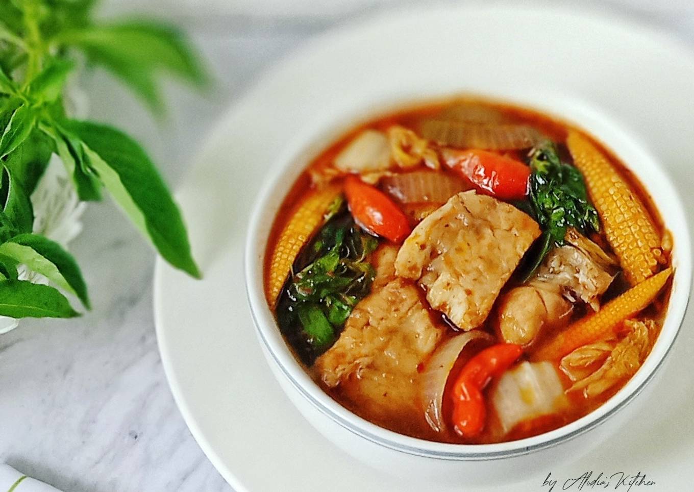 Kepala Ikan Patin Kuah Tom Yum