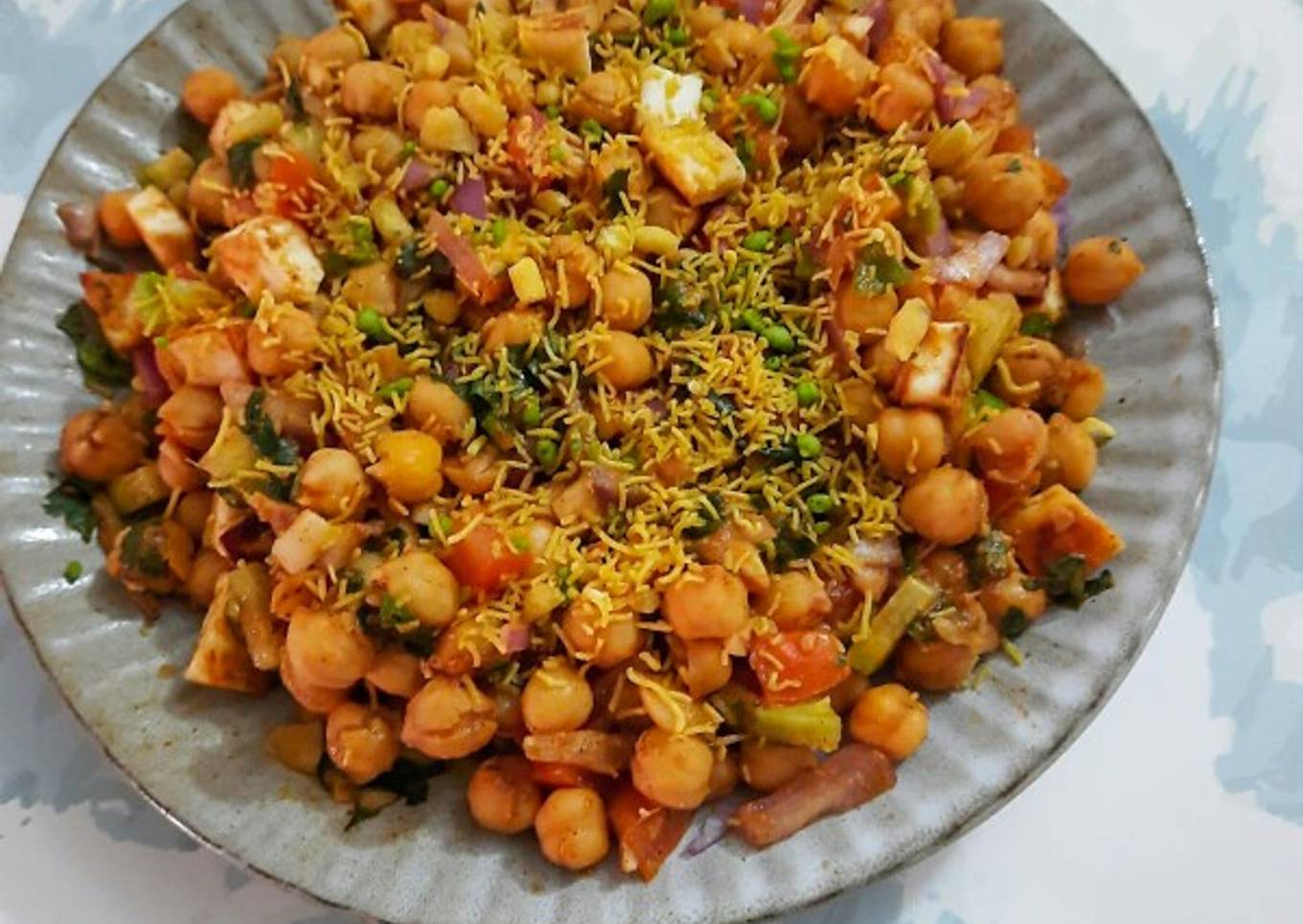 White Chana chaat