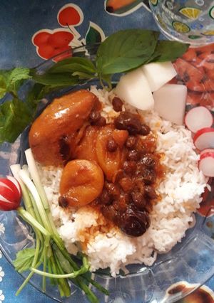 عکسی از دستور 💚خورشت آلو قیصی💛