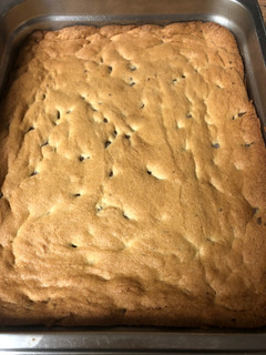 A picture of Chocolate chip cookie bars.