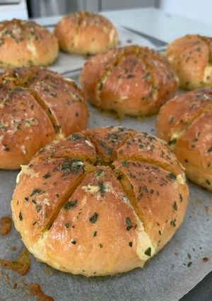 Foto resep Korean Garlic Cheese Bread