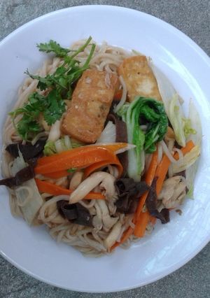 Hình của món Phở xào chay.